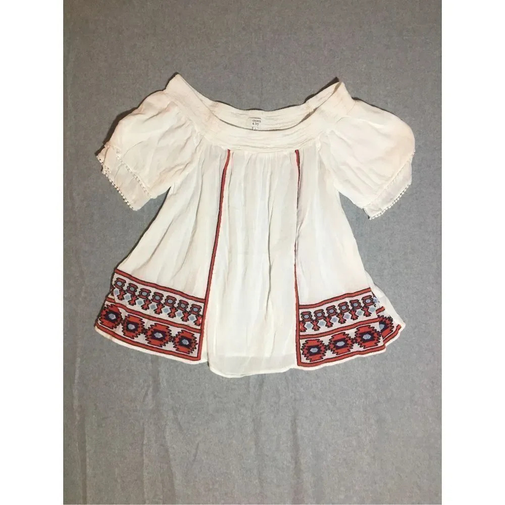 Womens Crown and Ivy Blouse Size Large Boho Bohemian Embroidered Beachy